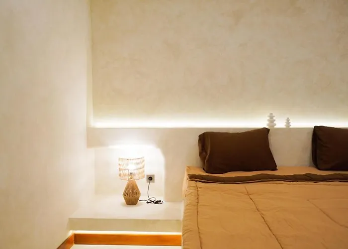 5br Luxury Mediterranean Style In Kuta