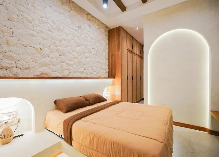 5br Luxury Mediterranean Style In Kuta *