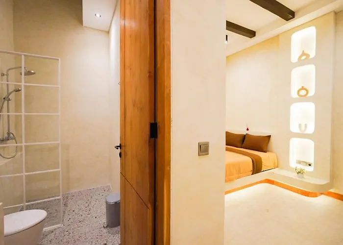 Villa 5br Luxury Mediterranean Style In Kuta