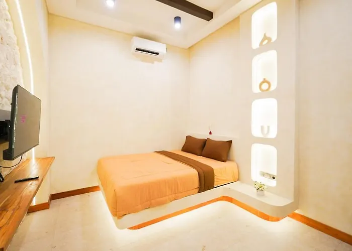 5br Luxury Mediterranean Style In Kuta *