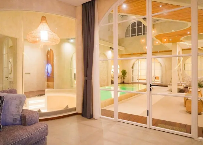 5br Luxury Mediterranean Style In Kuta Legian (Bali)